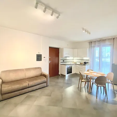 Benni House